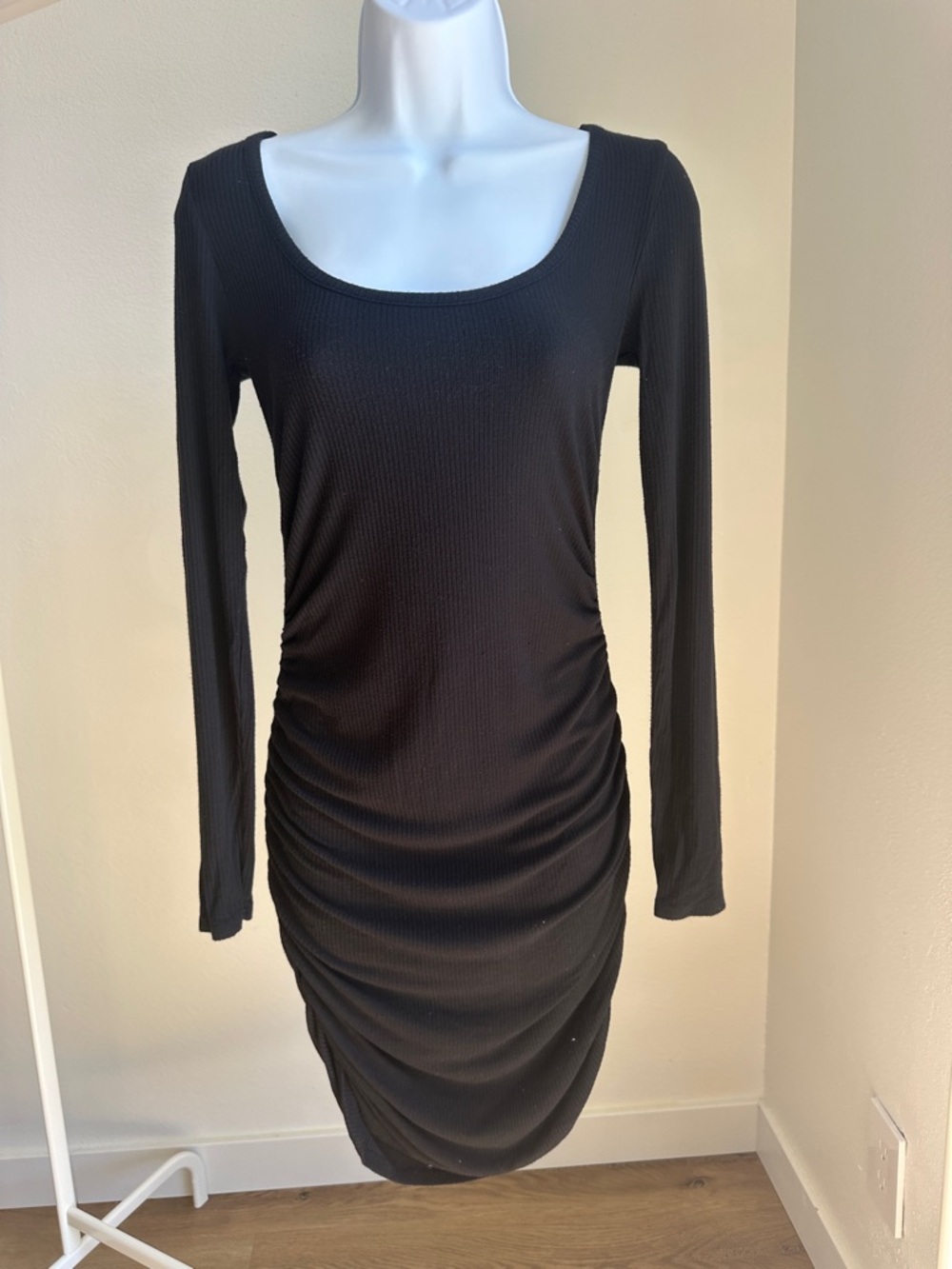 bp Black Long-Sleeve Scoop Neck Ruched Midi Dress